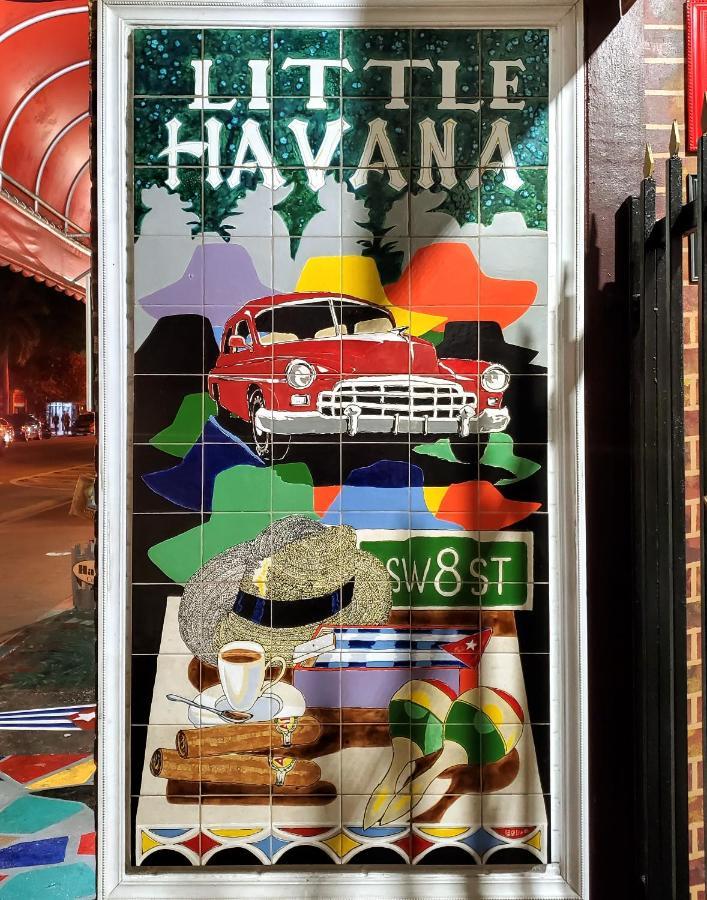 Casa Cuba In Little Havana, Brickell, Calle 8 And 10 Minutes To The Beach Free Parking ไมอามี ภายนอก รูปภาพ